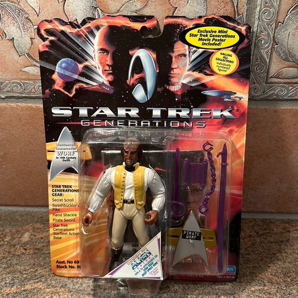 Star Trek Generations Lt Commander Worf Figurine